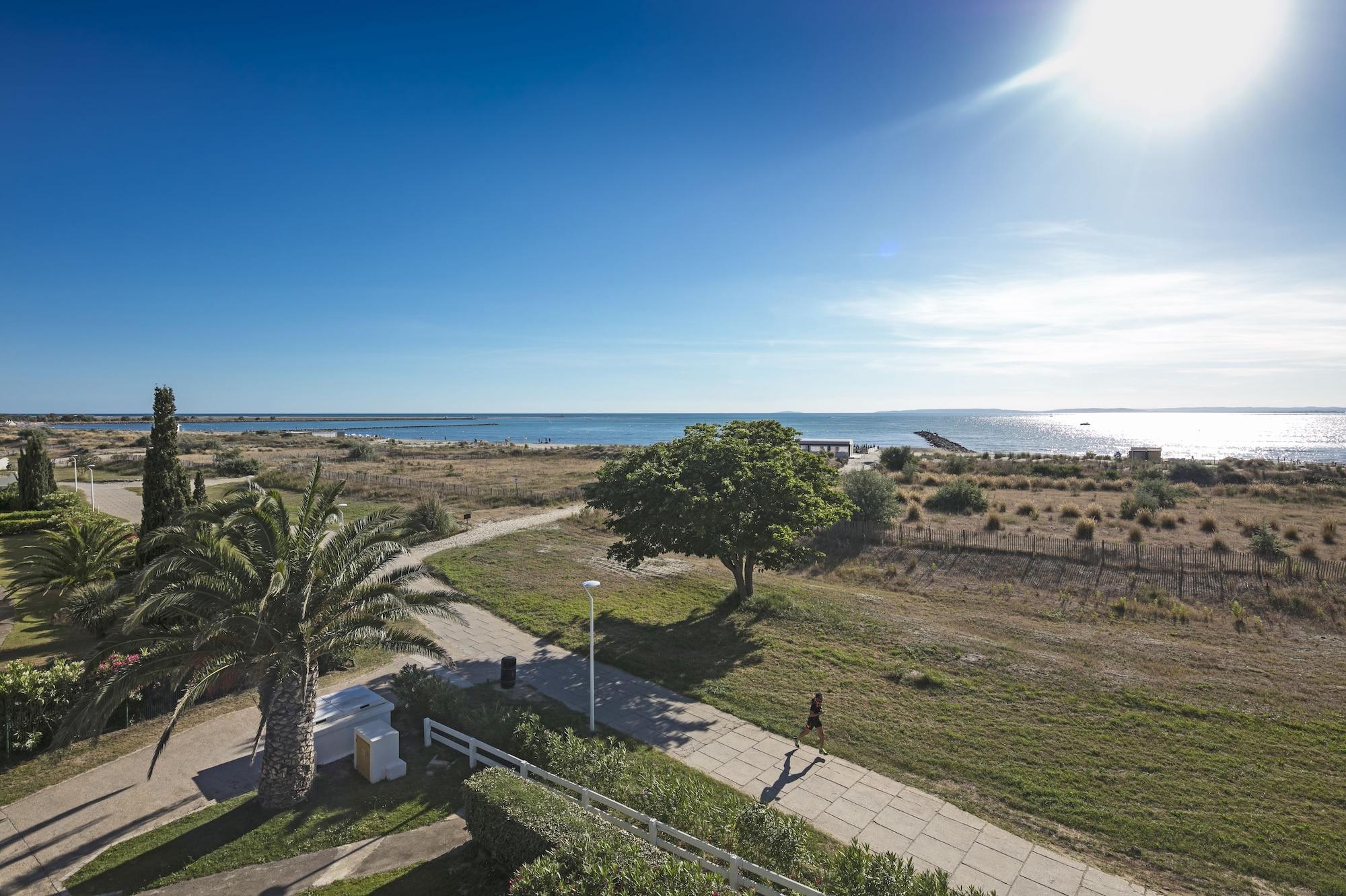 Thalazur Port-Camargue - Hotel & Spa Ле-Гро-дю-Руа Экстерьер фото
