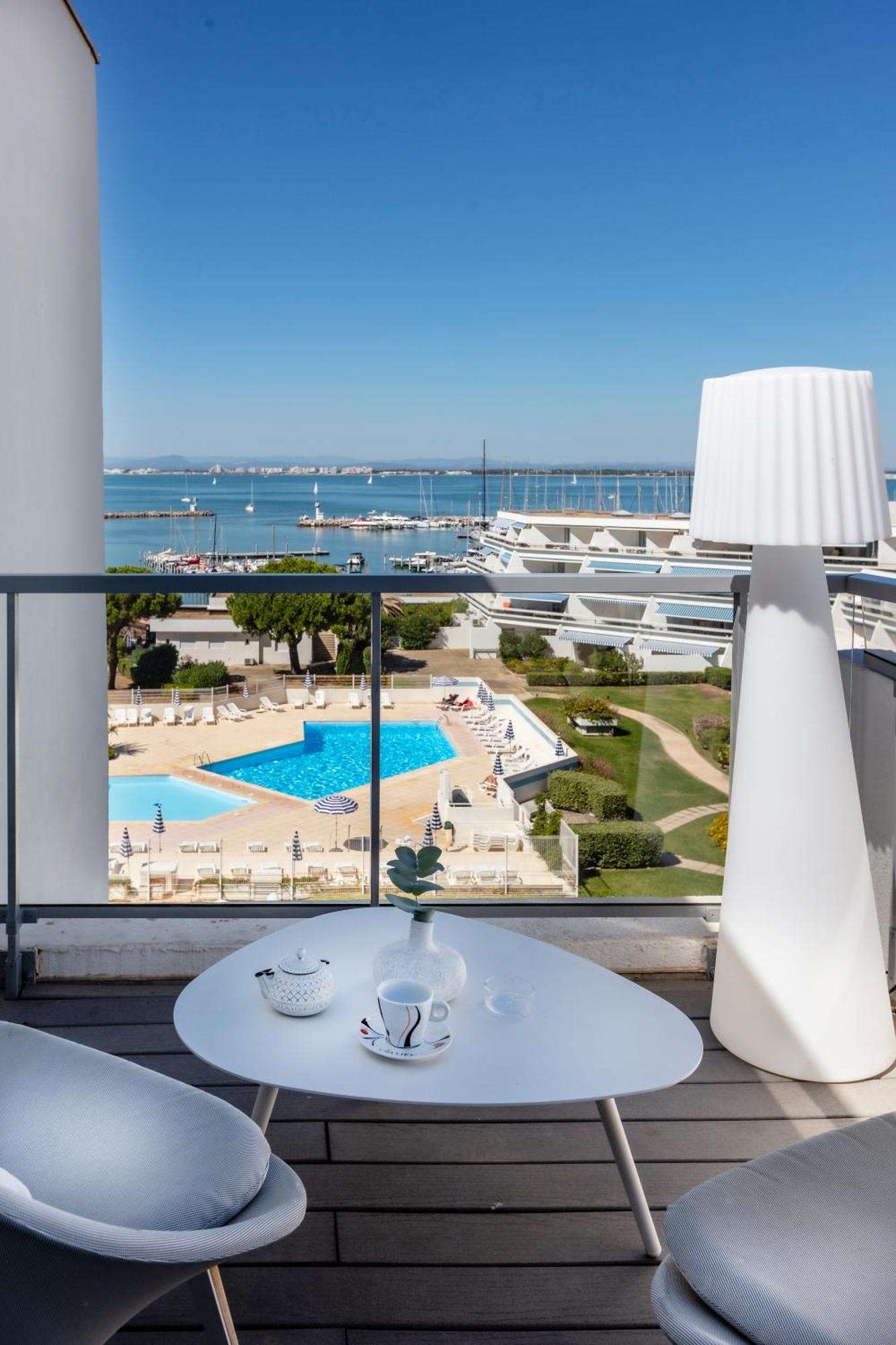 Thalazur Port-Camargue - Hotel & Spa Ле-Гро-дю-Руа Экстерьер фото